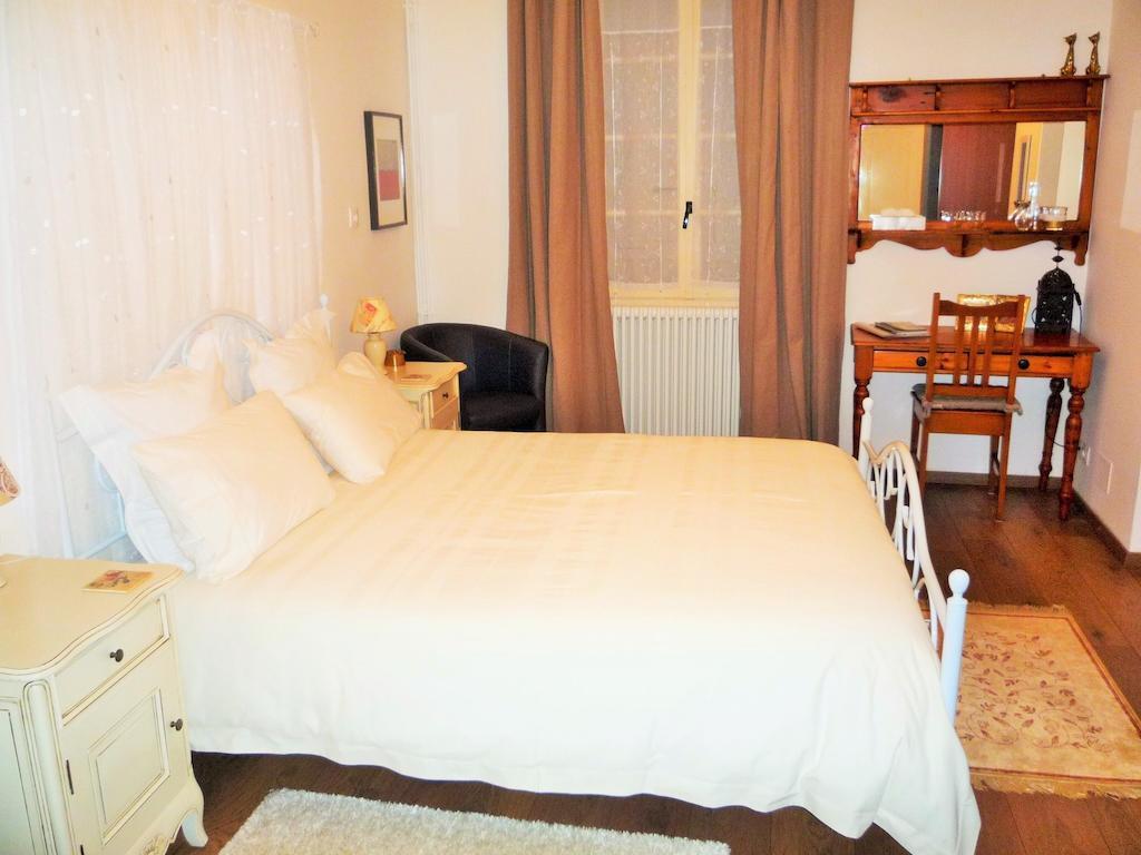 モンパジエ Chez Edell Bed & Breakfast 部屋 写真