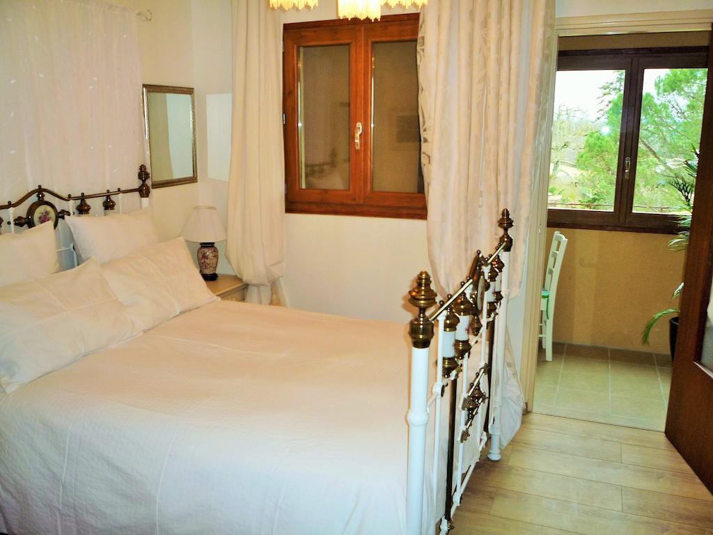 モンパジエ Chez Edell Bed & Breakfast 部屋 写真